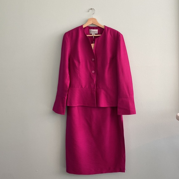 VINTAGE SUIT SET - Picture 1 of 8